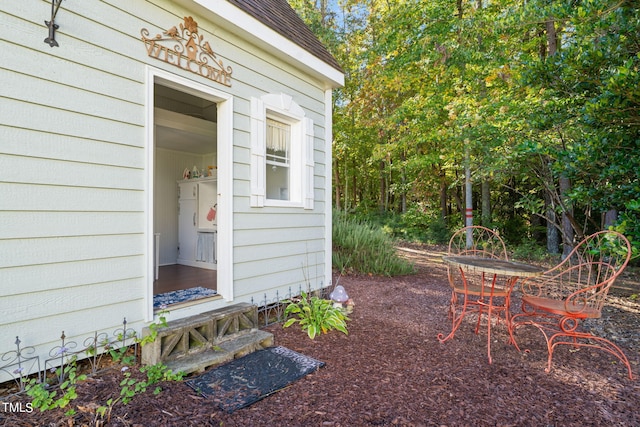 view of entrance to property