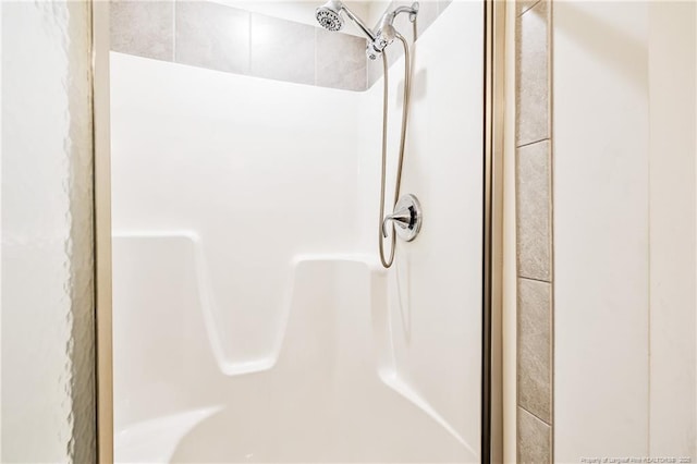 400 Jax Ct, Fayetteville, NC 28312 - bathroom view of a shower