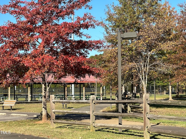 view of surrounding community