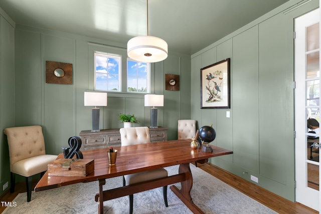 office area featuring hardwood / wood-style floors