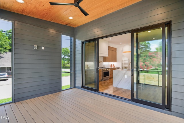 713 N State St, Raleigh, NC 27604 - deck featuring ceiling fan
