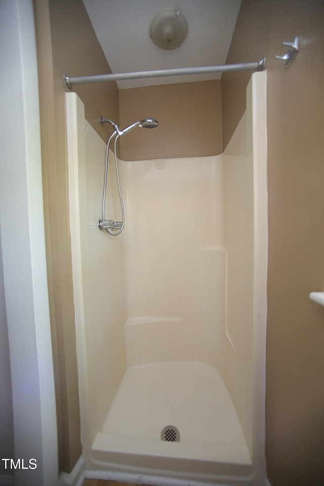 bathroom with walk in shower