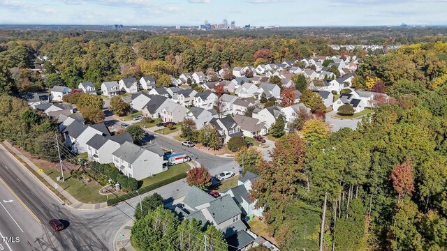 2125 Star Sapphire Dr, Raleigh, NC 27610 - photo 3