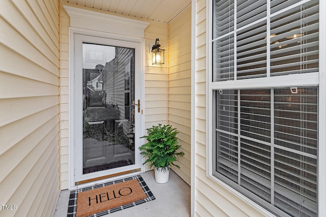 view of property entrance