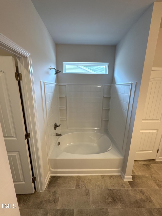 bathroom featuring shower / bathing tub combination