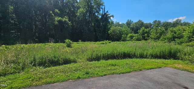 4880 Phelps Dr, Winston-Salem, NC 27105