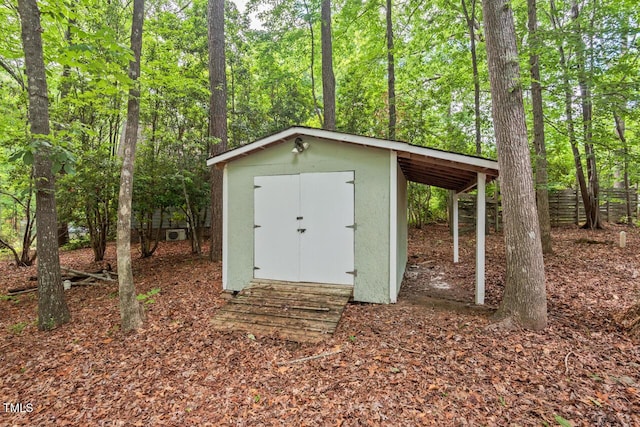 120 Kingston Dr, Chapel Hill, NC 27514 - view of shed featuring fence