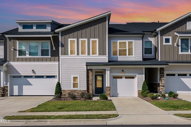 view of front of home featuring a garage