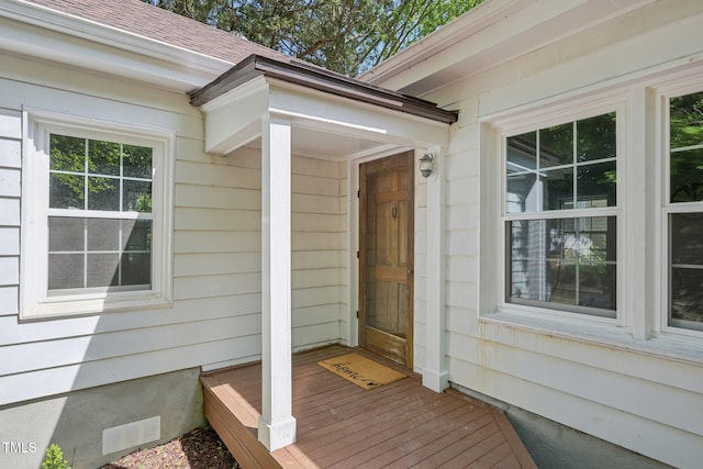 1316 Glenwood Ave, Raleigh, NC 27605 - property entrance featuring visible vents and a wooden deck