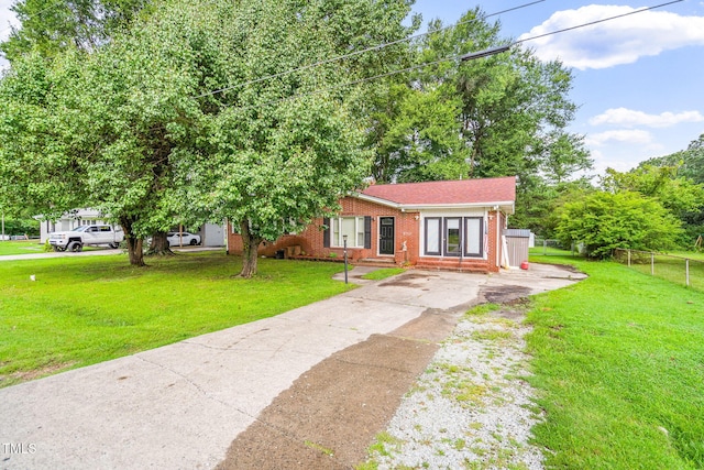 925 Frank St, Roxboro, NC 27573 - photo 4