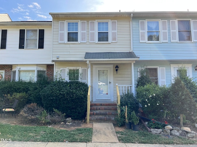 view of townhome / multi-family property