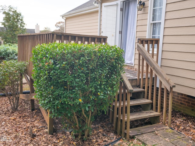 6220 Sweden Dr, Raleigh, NC 27612 - exterior space
