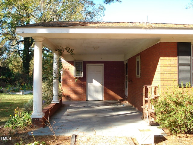 view of entrance to property