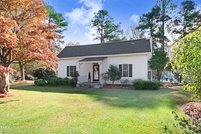 view of front of home with a front yard