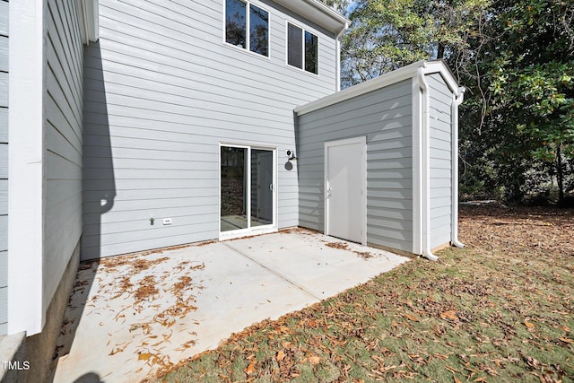 back of house featuring a patio