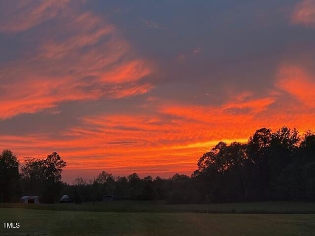 view of nature at dusk