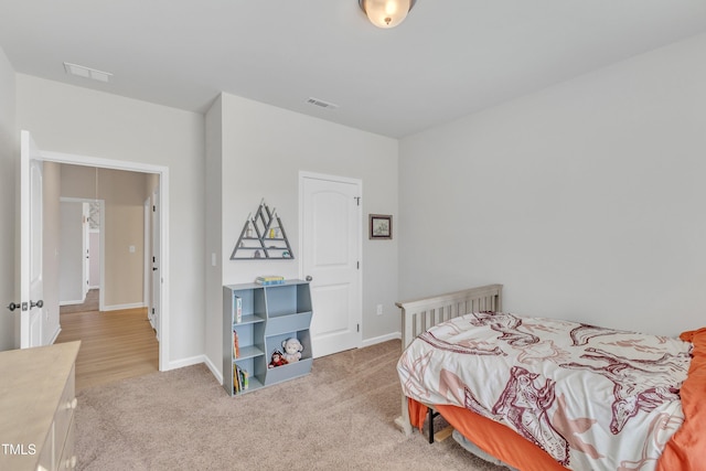 view of carpeted bedroom