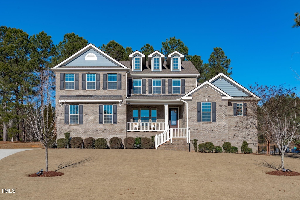 view of front of home featuring a porch