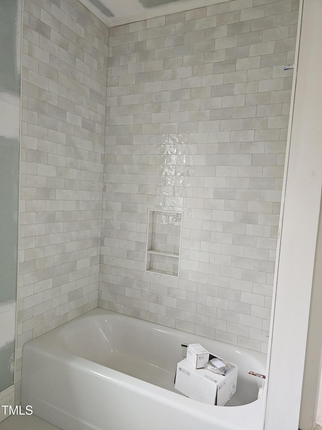 15 Independence Dr, Smithfield, NC 27577 - full bath with a bathtub