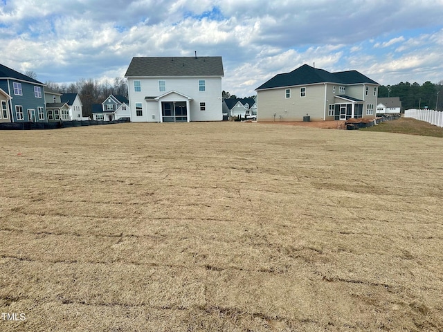 view of yard featuring a residential view