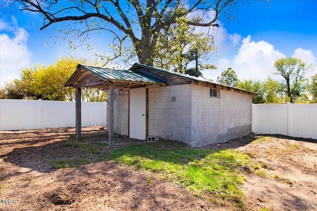 view of outdoor structure