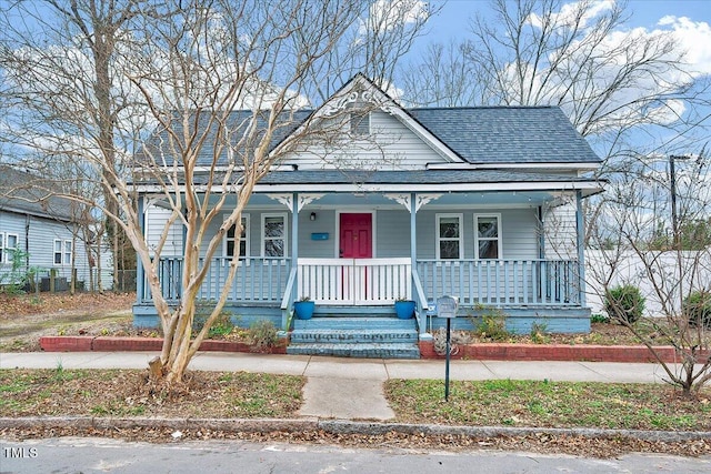 view of front of home featuring a porch