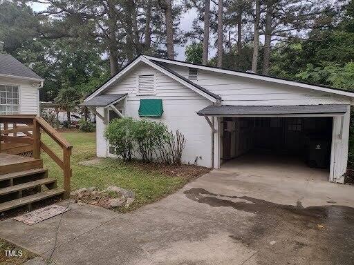 229 Short St, Wendell, NC 27591 - view of side of property featuring a garage