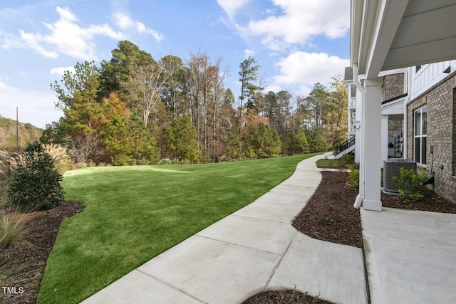 view of yard featuring central AC