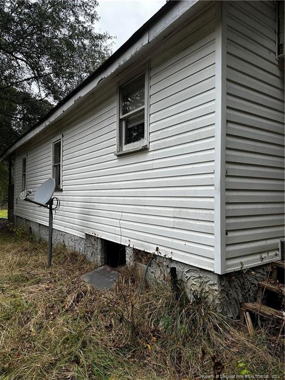 view of side of property