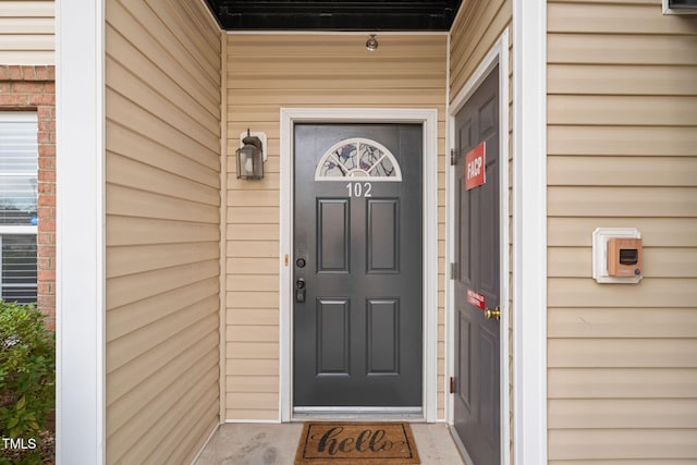 view of entrance to property