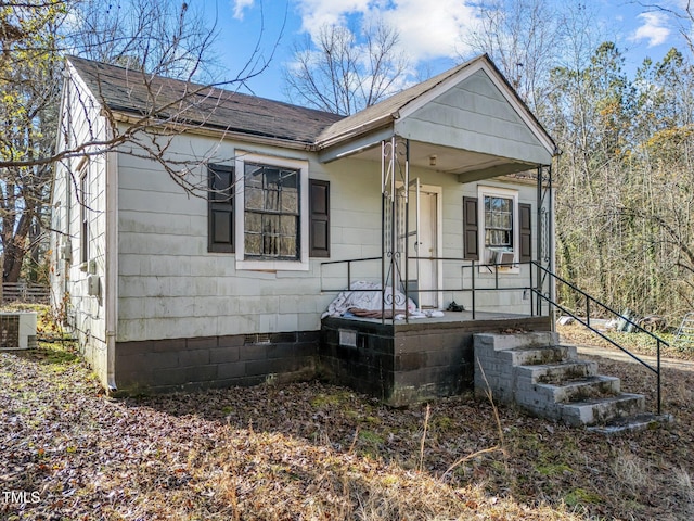 view of front of property with central air condition unit