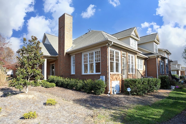 view of home's exterior