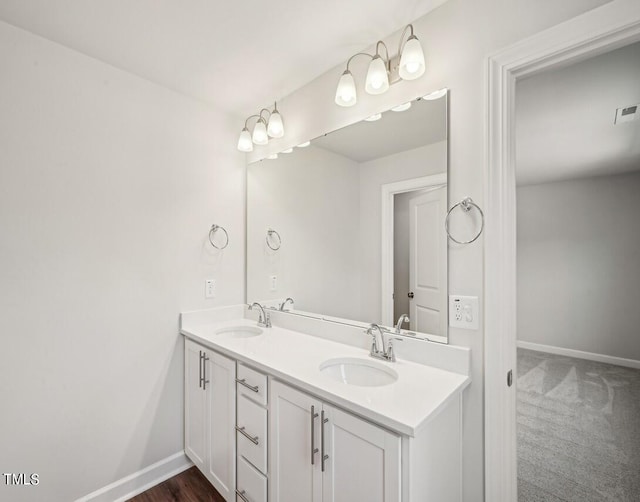 bathroom with vanity