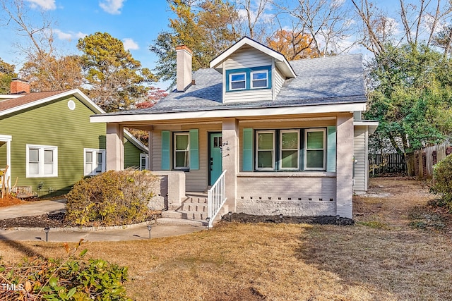 bungalow-style house with covered porch