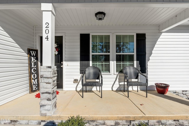 view of patio featuring covered porch