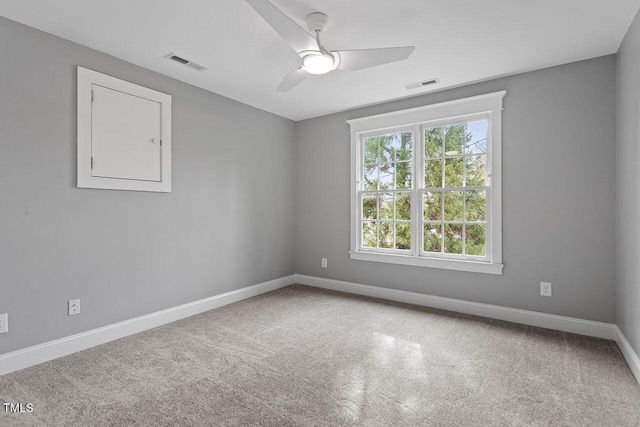 unfurnished room featuring ceiling fan