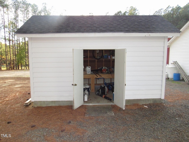 view of outbuilding