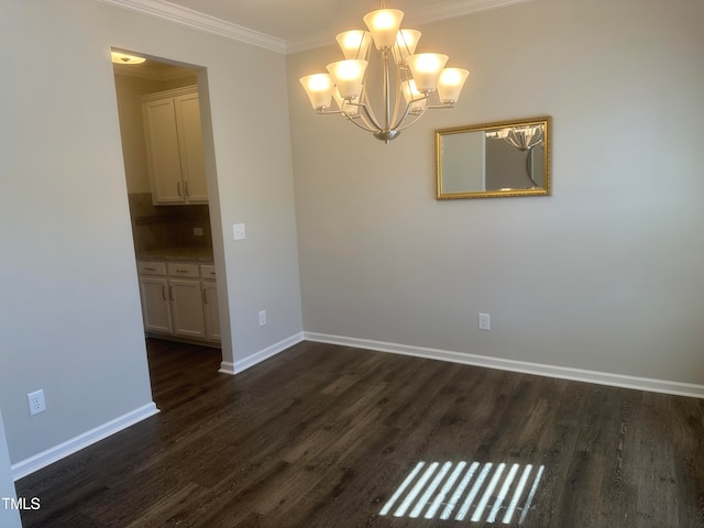 unfurnished dining area with crown molding, dark hardwood / wood-style floors, and a notable chandelier