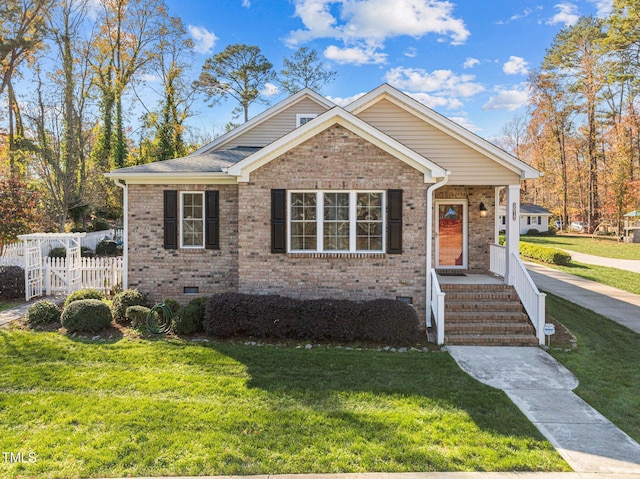 view of front of home with a front yard