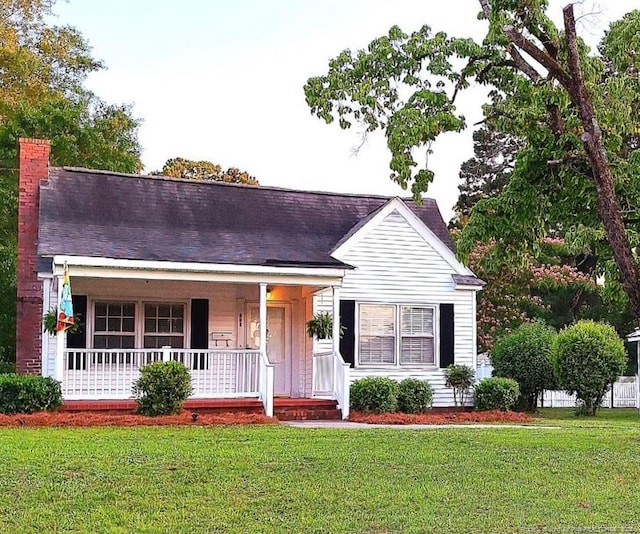 307 W 2nd Ave, Red Springs, NC 28377 - photo 1