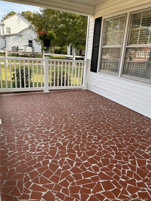 307 W 2nd Ave, Red Springs, NC 28377 - photo 10
