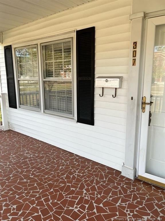 307 W 2nd Ave, Red Springs, NC 28377 - photo 11