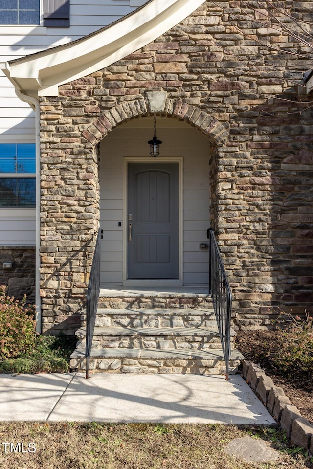 view of property entrance