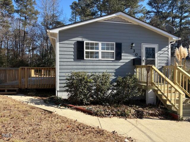 view of front of home featuring a deck