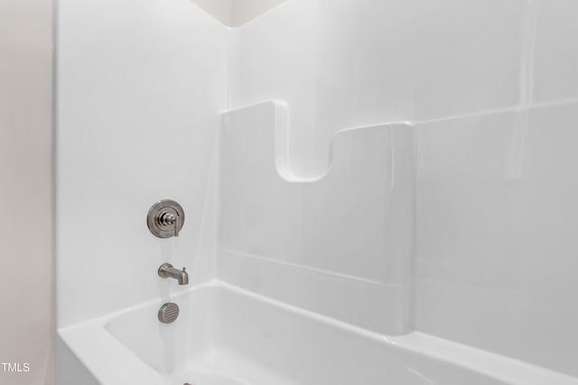 view of full bath