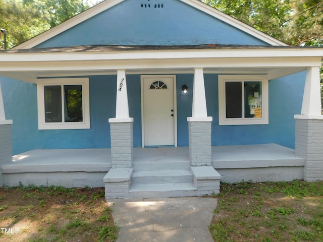 view of front of house featuring covered porch