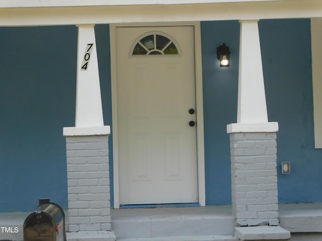 view of exterior entry