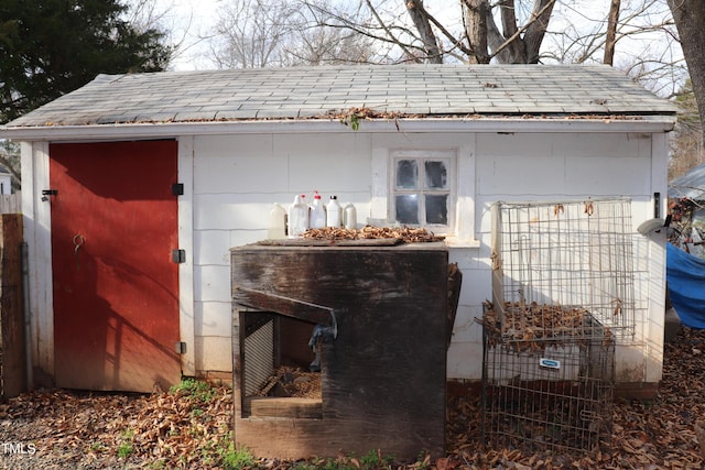 view of outbuilding