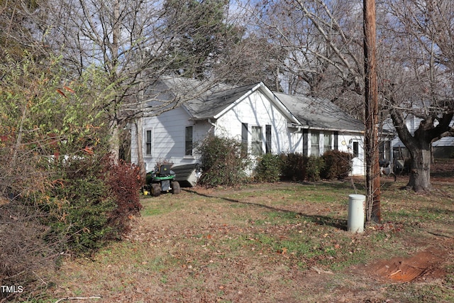 view of home's exterior