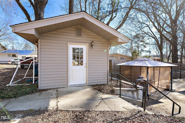 view of outbuilding